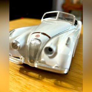 1948 Jaguar XK 126 Diecast Model Car Preowned